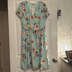 Floral Dress with Pockets